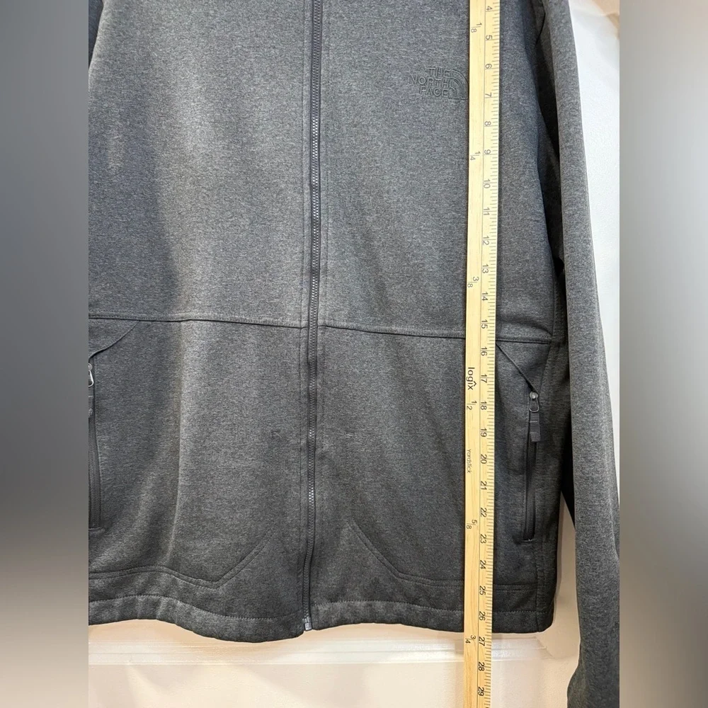 The North Face Men’s Large Gray Full Zip Jacket Embroidered Logo